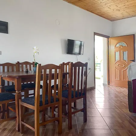 Ronaldo Apartment Apartment Ishull-Lezhe