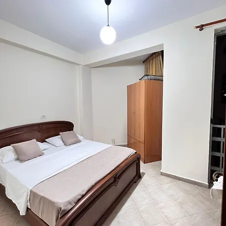 Apartment Ronaldo Sarandë